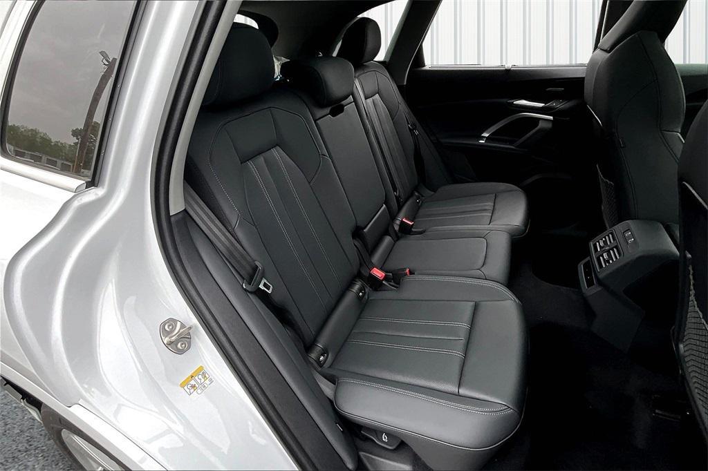 new 2025 Audi Q5 car, priced at $62,080