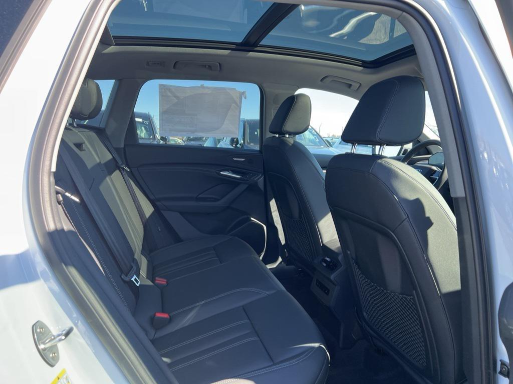 new 2025 Audi Q6 e-tron car, priced at $74,125