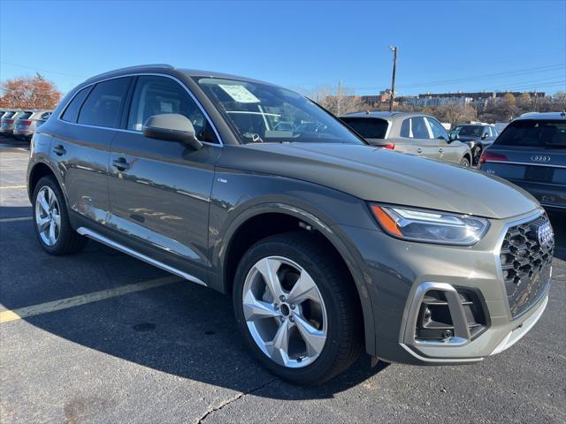 new 2025 Audi Q5 car, priced at $58,215