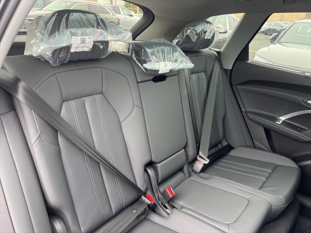 new 2025 Audi Q5 car, priced at $61,105