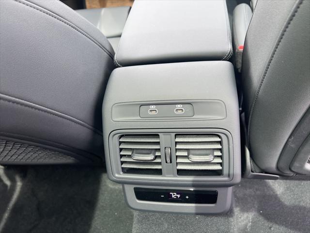 new 2025 Audi Q5 car, priced at $61,105