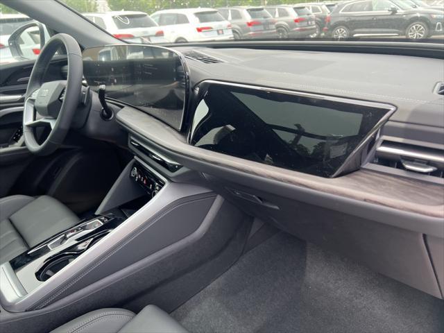 new 2025 Audi Q5 car, priced at $61,105