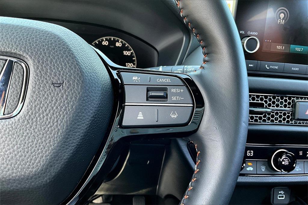 used 2025 Honda HR-V car, priced at $28,999