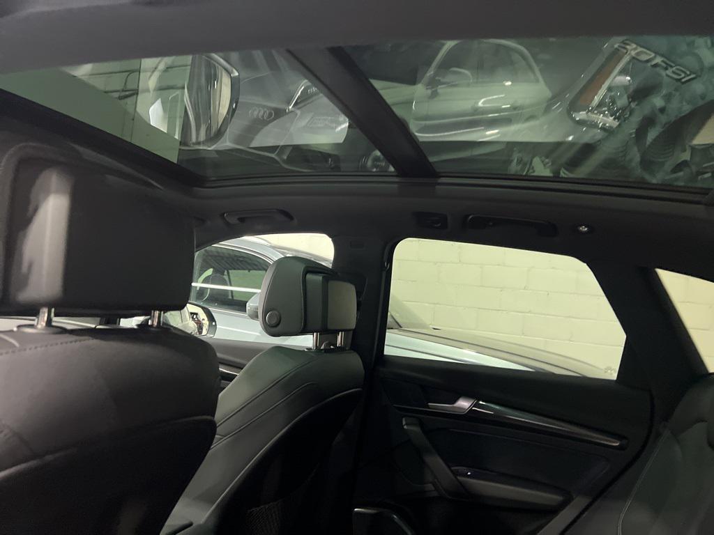 used 2022 Audi SQ5 car, priced at $40,988