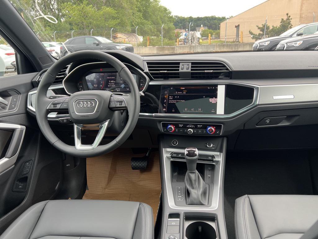 new 2025 Audi Q3 car, priced at $43,595