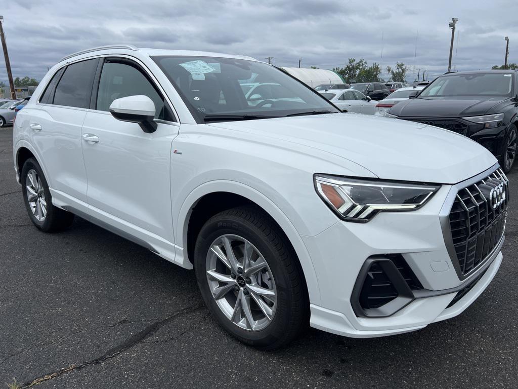 new 2025 Audi Q3 car, priced at $43,595