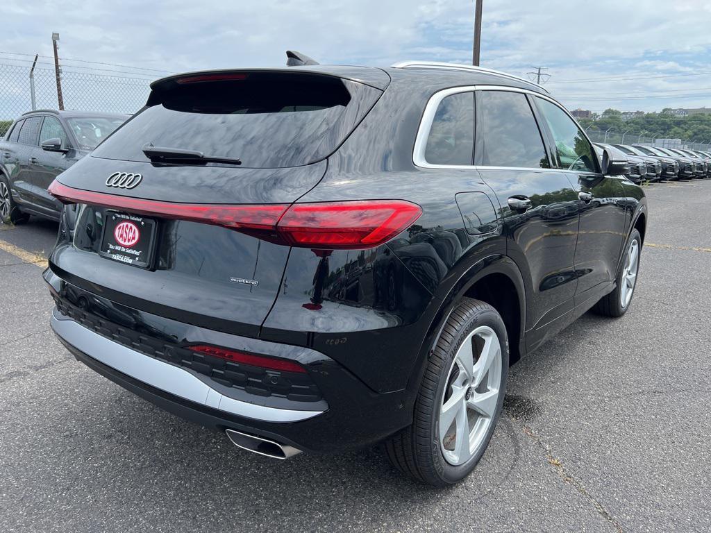 new 2025 Audi Q5 car, priced at $60,480