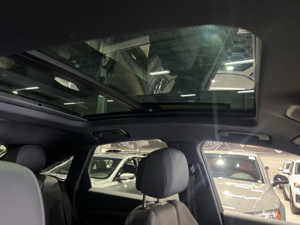used 2022 Audi SQ5 car, priced at $41,888