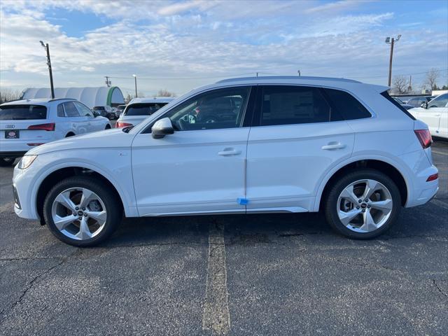 new 2025 Audi Q5 car, priced at $56,930