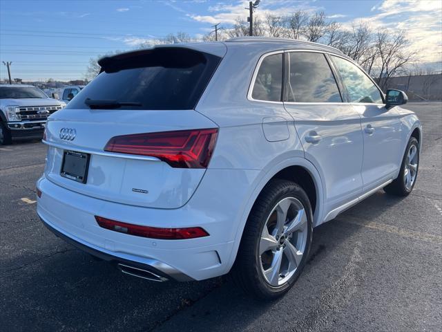 new 2025 Audi Q5 car, priced at $56,930