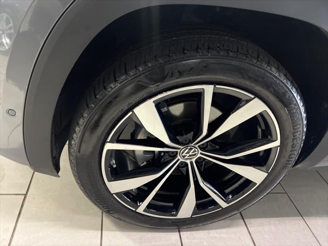 used 2024 Volkswagen Atlas Cross Sport car, priced at $44,989