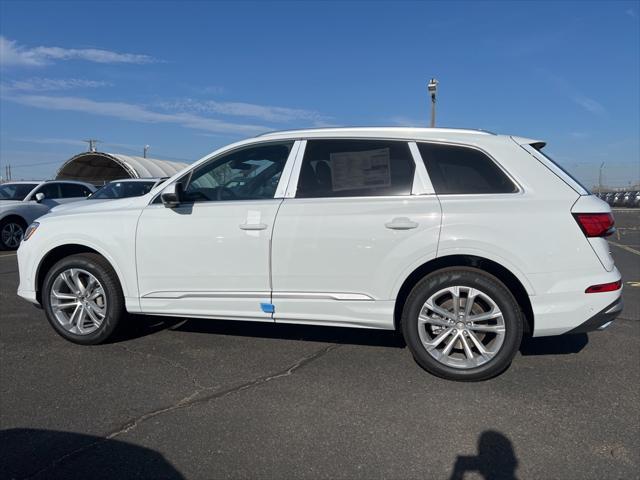 new 2025 Audi Q7 car, priced at $75,800