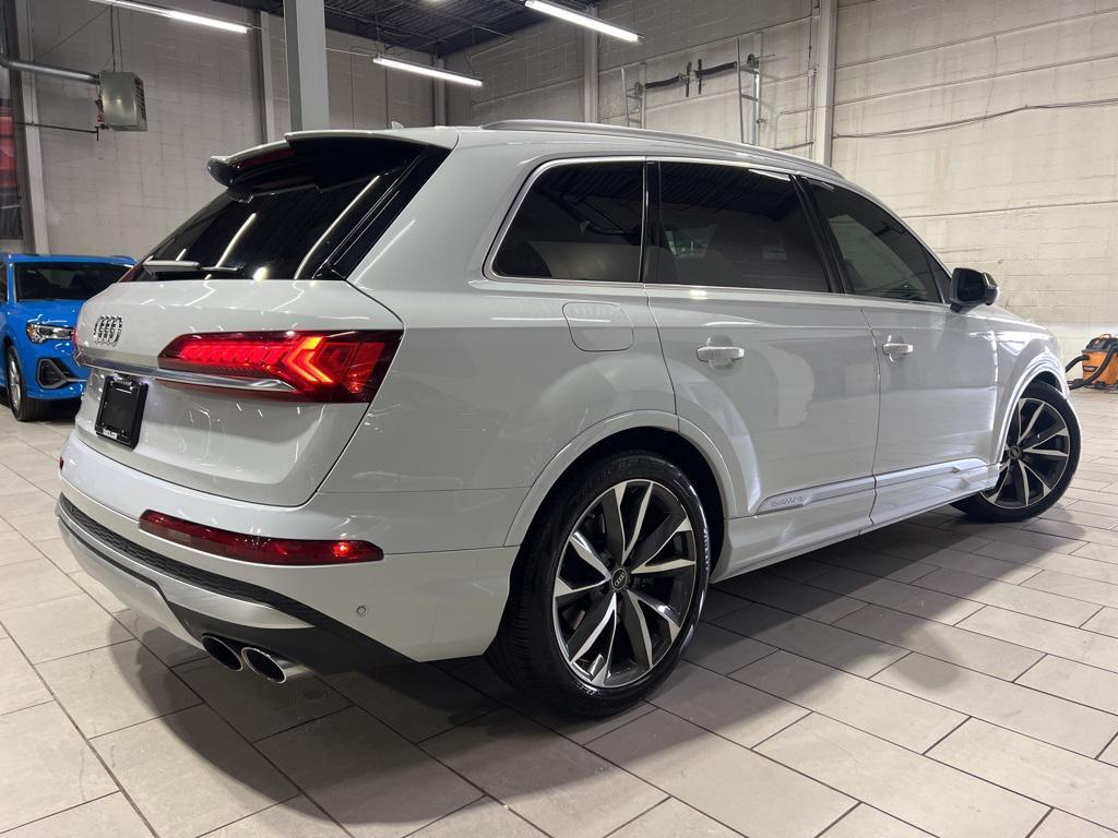 used 2022 Audi SQ7 car, priced at $61,988