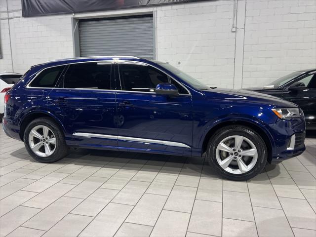 used 2023 Audi Q7 car, priced at $42,488