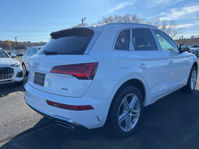 new 2025 Audi Q5 car, priced at $62,205