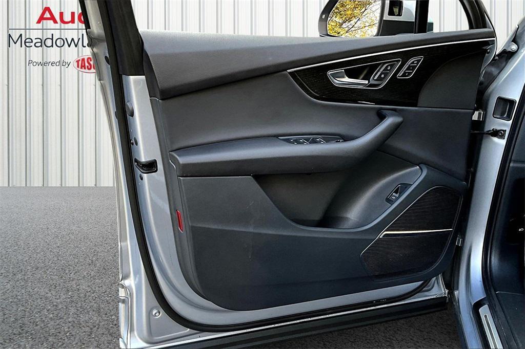 used 2022 Audi Q7 car, priced at $40,988