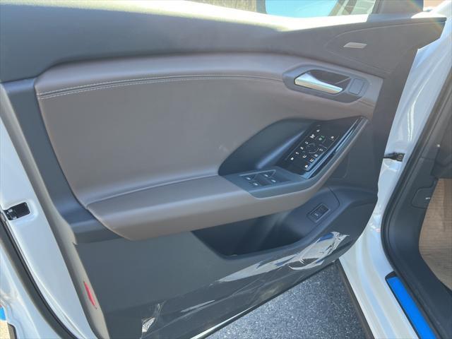 new 2025 Audi Q6 e-tron car, priced at $74,125