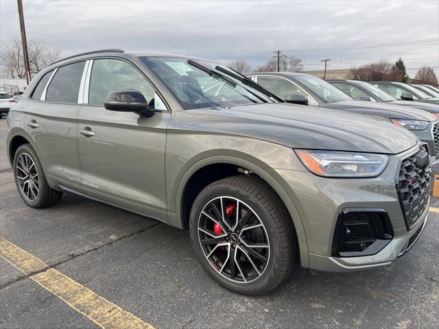 new 2025 Audi SQ5 car, priced at $70,270