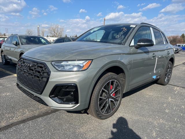 new 2025 Audi SQ5 car, priced at $70,270