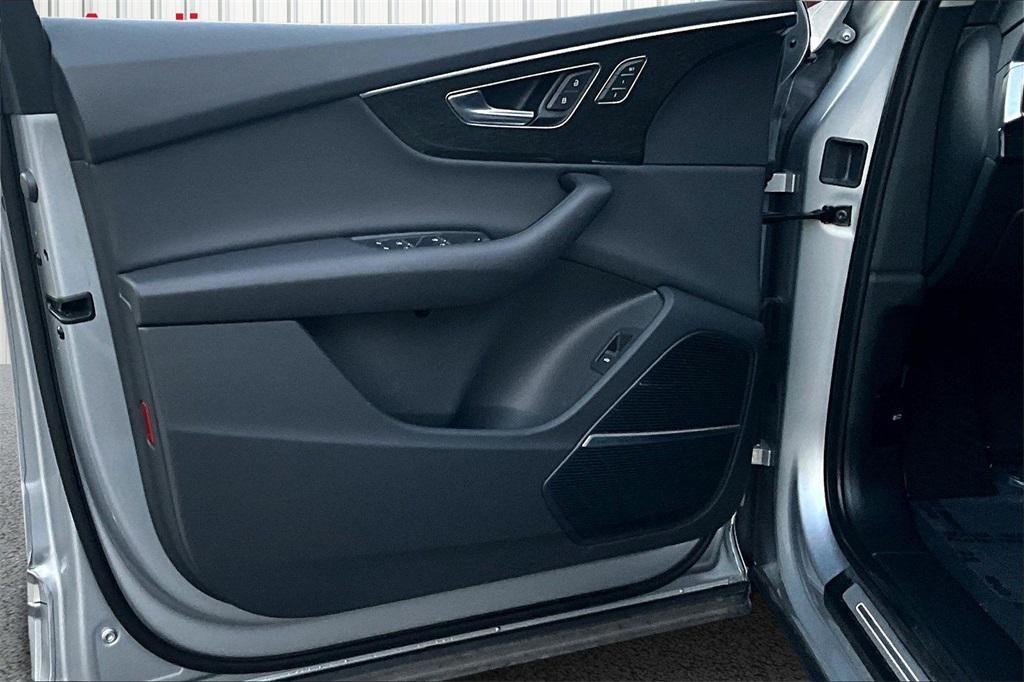 used 2022 Audi Q7 car, priced at $35,988