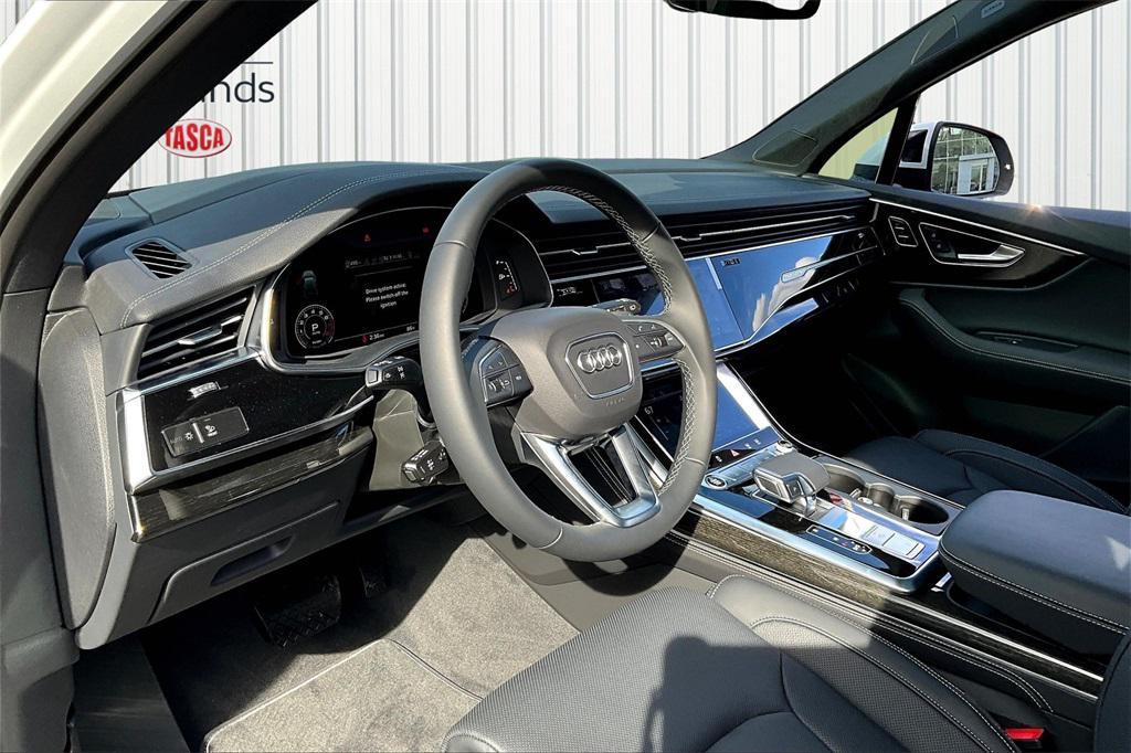 new 2025 Audi Q7 car, priced at $83,880