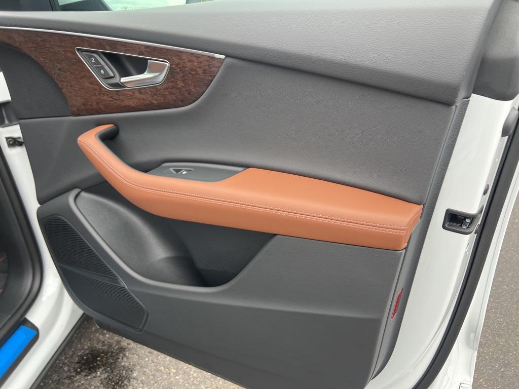 new 2025 Audi Q8 car, priced at $86,845