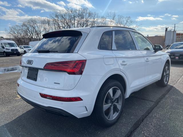 new 2025 Audi Q5 car, priced at $50,005