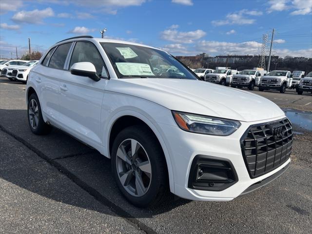 new 2025 Audi Q5 car, priced at $50,005