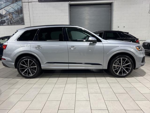 used 2022 Audi Q7 car, priced at $52,988