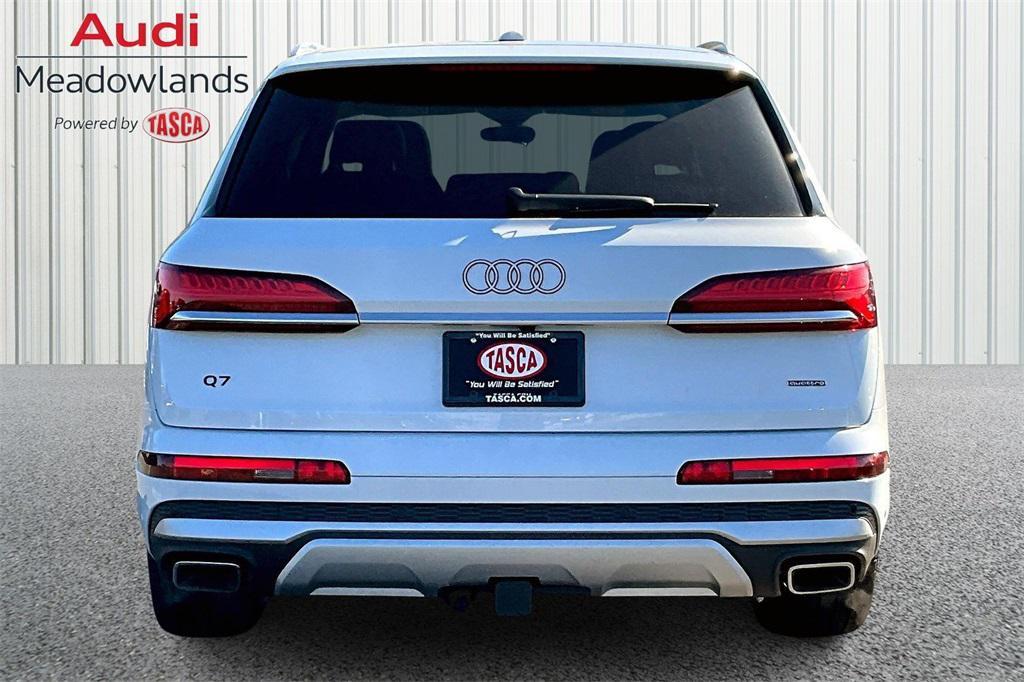 new 2025 Audi Q7 car, priced at $76,480