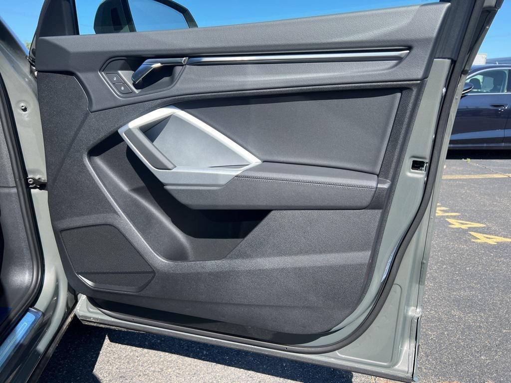 new 2025 Audi Q3 car, priced at $44,190