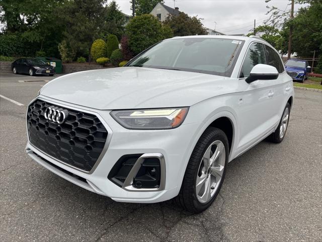 new 2025 Audi Q5 car, priced at $57,550