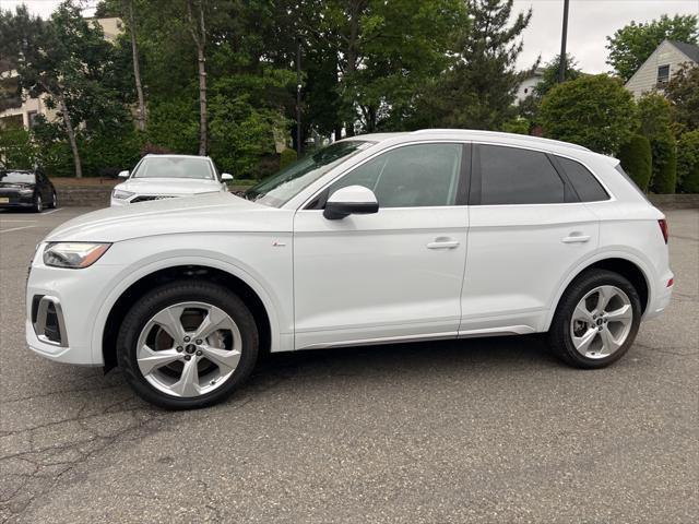 new 2025 Audi Q5 car, priced at $57,550