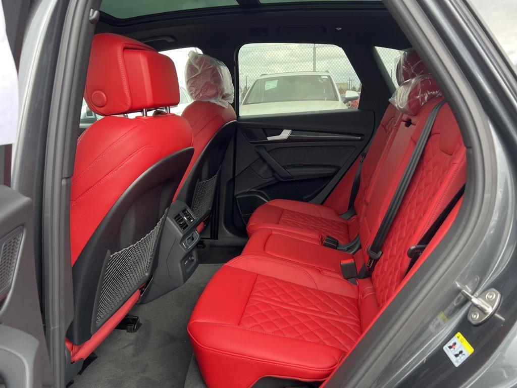 new 2025 Audi SQ5 car, priced at $71,370