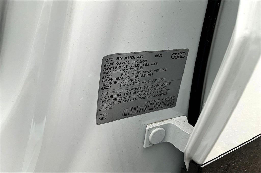 new 2025 Audi Q5 car