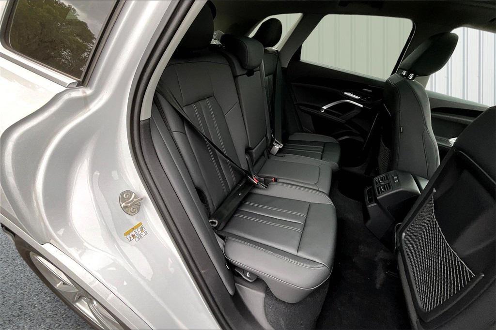 new 2025 Audi Q5 car