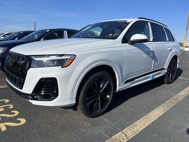 new 2025 Audi Q7 car, priced at $75,805