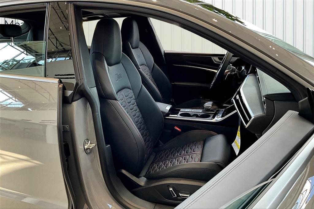 new 2026 Audi RS 7 car, priced at $149,150