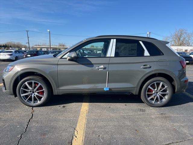 new 2025 Audi Q5 car, priced at $70,680