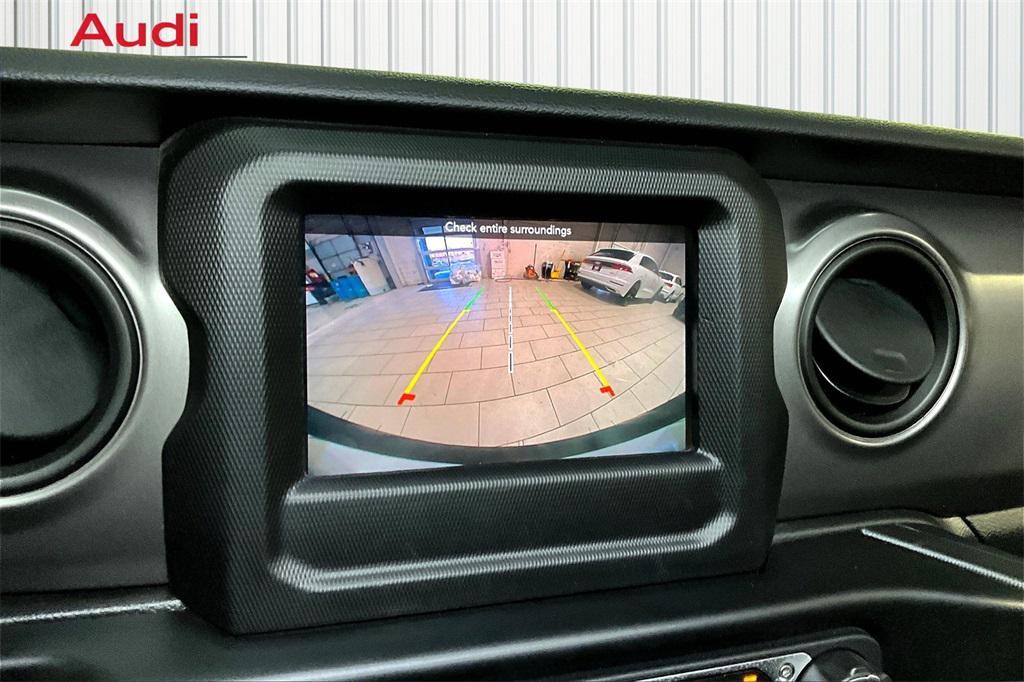 used 2021 Jeep Wrangler Unlimited car, priced at $31,488