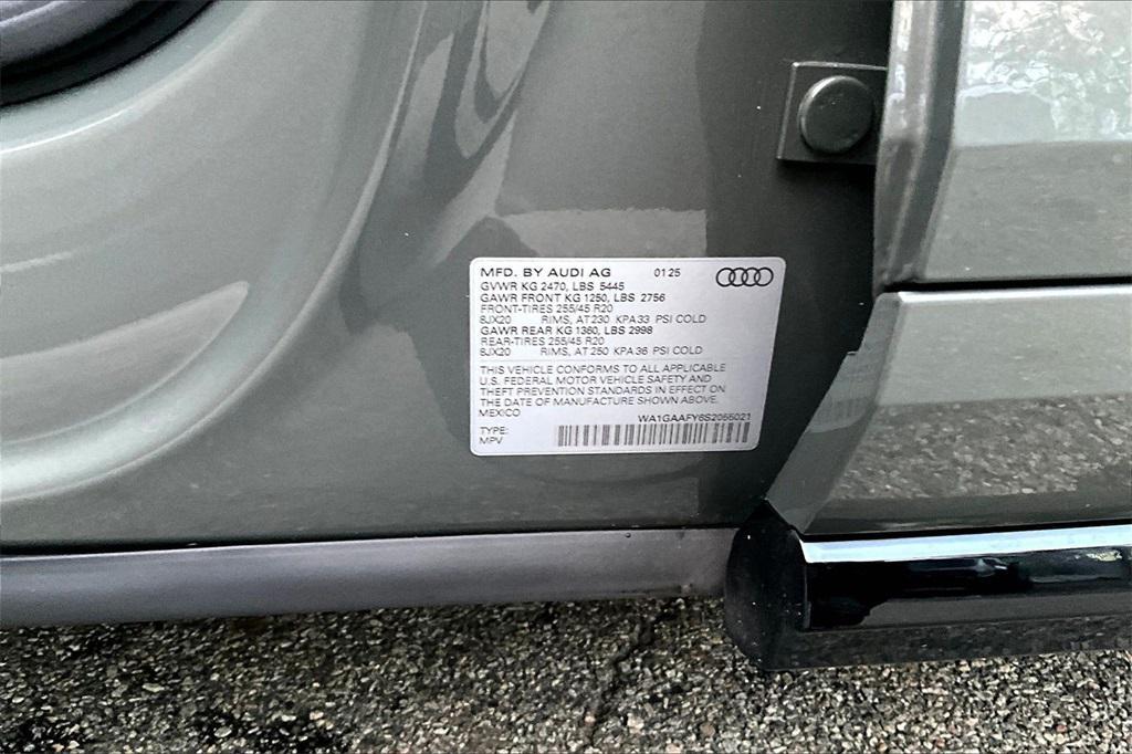 used 2025 Audi Q5 car, priced at $44,988