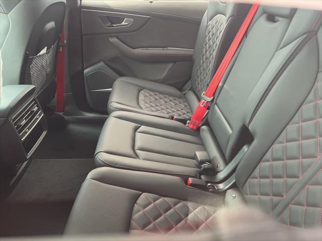 new 2025 Audi SQ7 car, priced at $107,770
