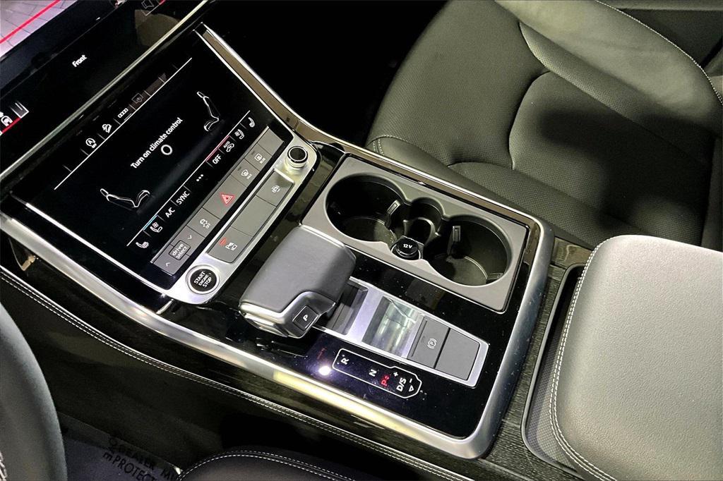 used 2025 Audi Q7 car, priced at $62,888
