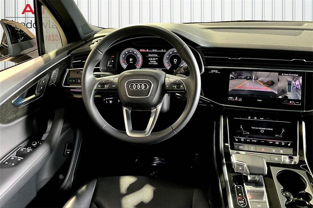 used 2025 Audi Q7 car, priced at $62,888