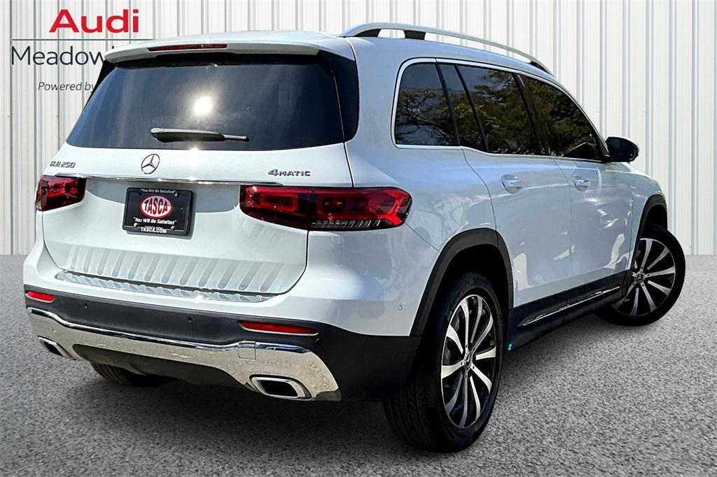 used 2023 Mercedes-Benz GLB 250 car, priced at $33,592