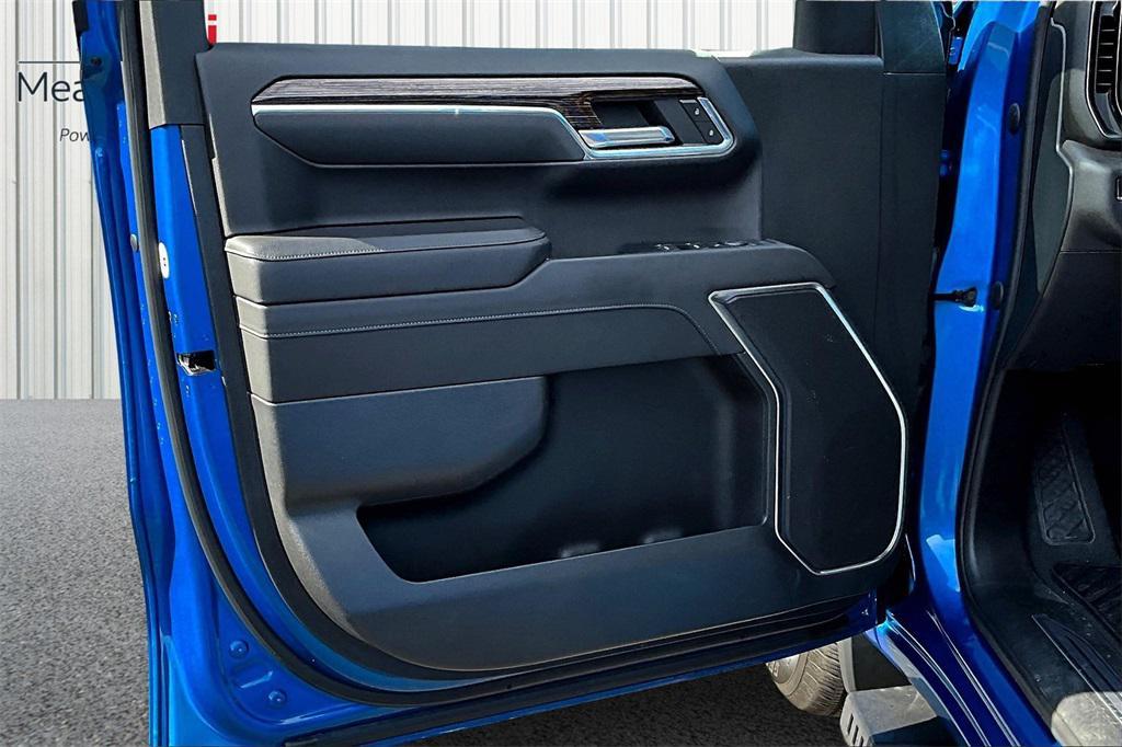 used 2023 GMC Sierra 1500 car, priced at $45,939