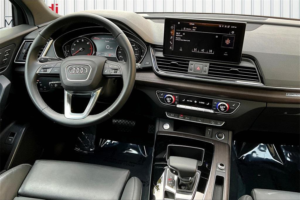 used 2024 Audi Q5 car, priced at $42,994
