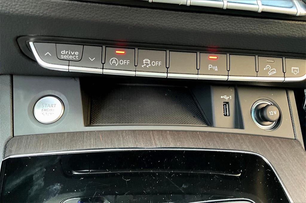 used 2024 Audi Q5 car, priced at $42,994