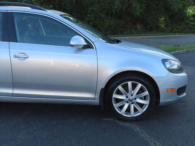 used 2012 Volkswagen Jetta SportWagen car, priced at $12,495