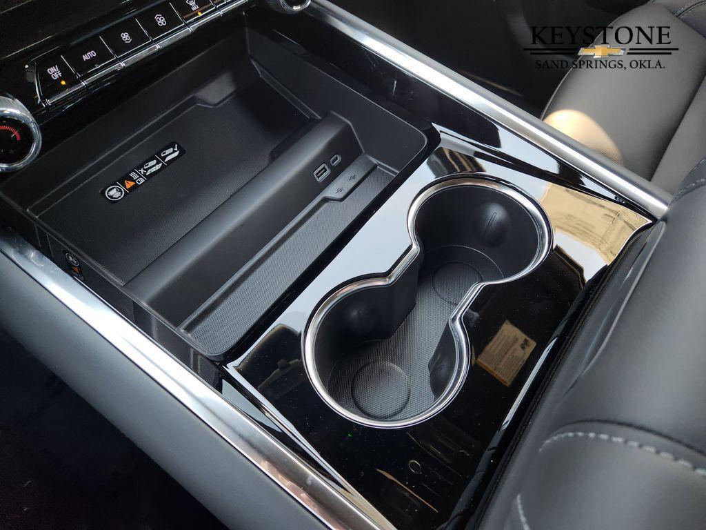 new 2026 Chevrolet Suburban car, priced at $70,995